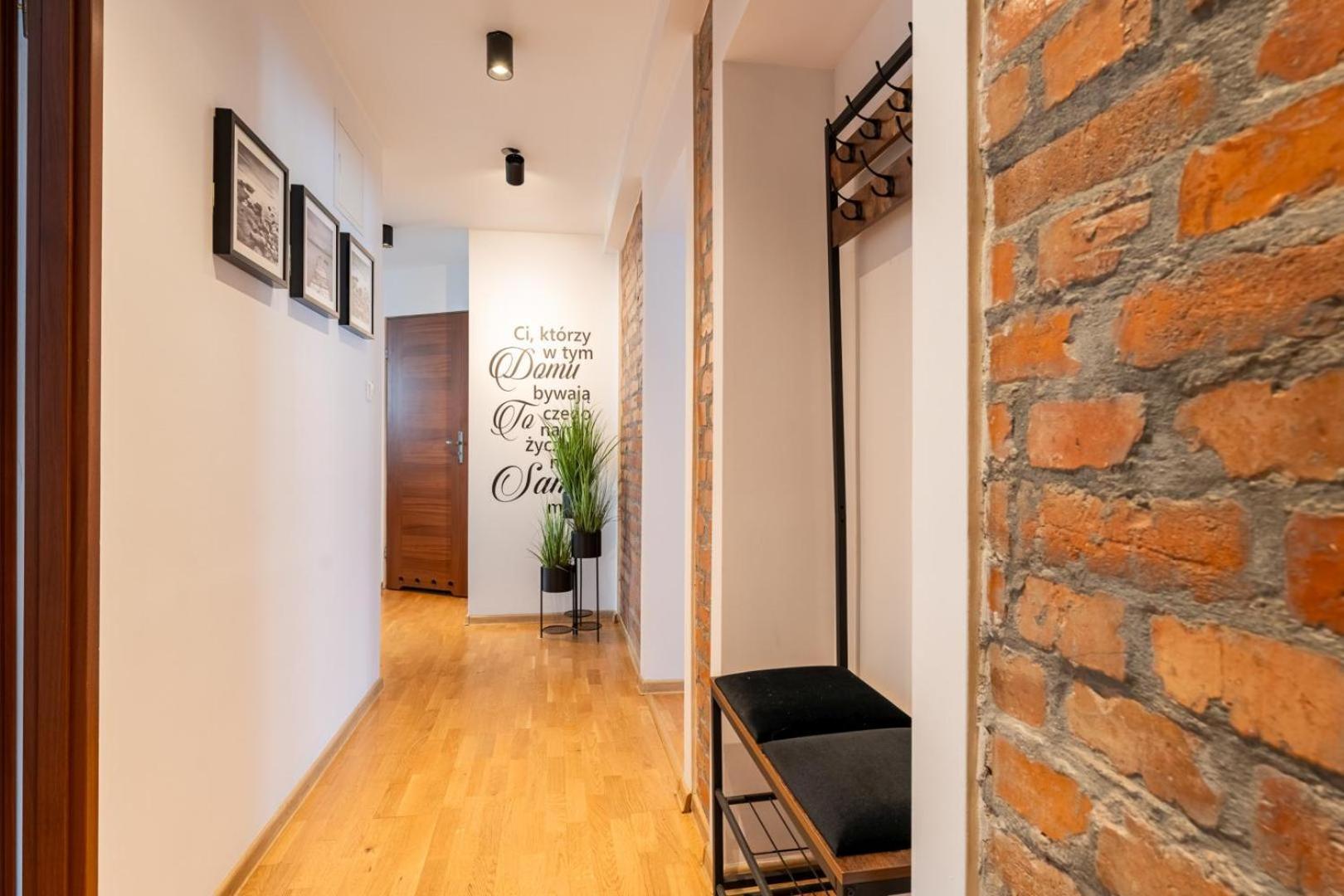 Apartament Ratuszlove - 2 Osobne Sypialnie, Z Widokiem Na Ratusz - By Spaceapart Jelenia Góra Eksteriør bilde
